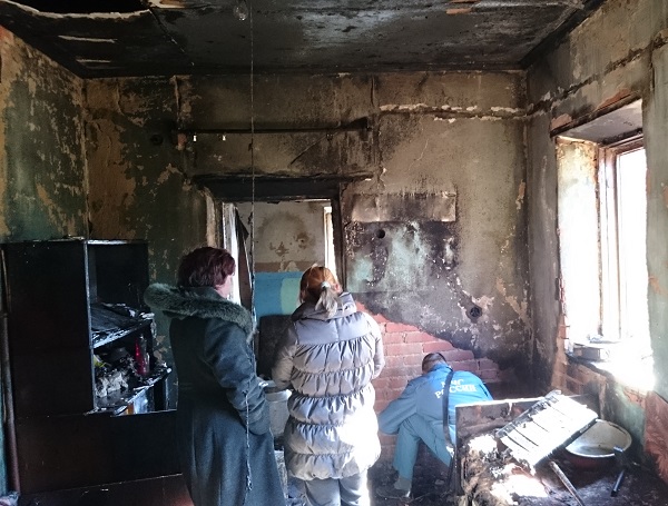 В Шахтах при пожаре пострадали дети