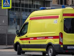 В Шахтах 23-летняя девушка погибла, выпав из окна