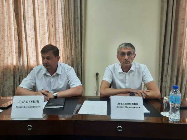 В двух микрорайонах Шахт введен режим локальной чрезвычайной ситуации из-за проблем с водой: видео