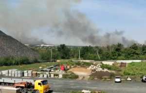 Около восьми часов в Шахтах тушили ландшафтный пожар