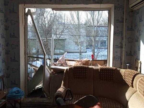 В Шахтах из-за хлопка газа в квартире пятиэтажки пострадал 45-летний мужчина