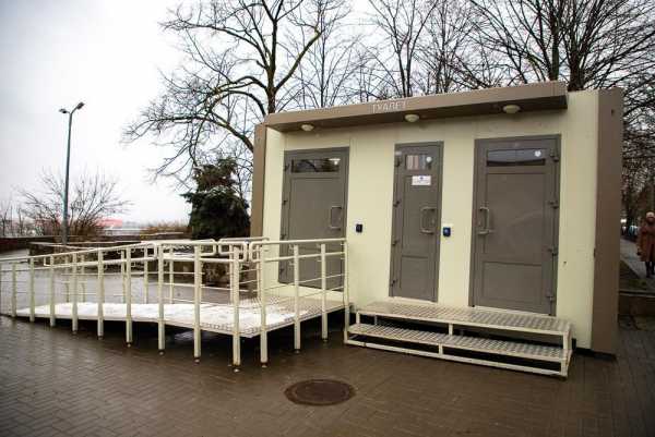 В Ростове проверили работу модульных туалетов