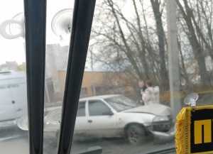 В Шахтах водитель «Дэу Нексия» протаранил столб