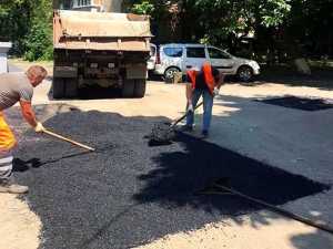 Алексей Логвиненко сообщил о масштабном ремонте внутриквартальных дорог