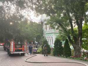 В Ростове горит зоопарк