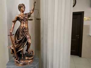 В Шахтах вор вынес из дома имущество на 800 тысяч рублей