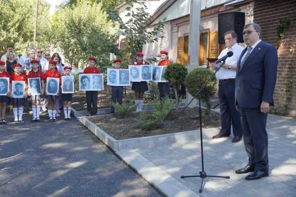 Александр Ищенко: «В Таганроге открыли памятный знак героям антифашистского подполья»