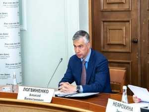 Алексей Логвиненко: «За парты в этом году сядут почти 130 тысяч школьников»