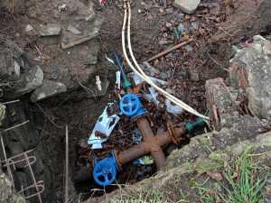 Шахтинцы жалуются на отсутствие благоустройства после работ Водоканала на Наклонной