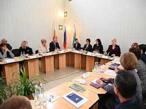 Депутаты ЗС РО обсудили трудоустройство людей с инвалидностью по соцконтракту