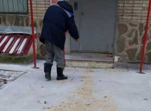 Управляющие компании на ХБК, Майском, ГРЭСе и Аюте в Шахтах привлекут к ответственности за провальную уборку в гололед