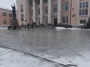 В Шахтах отменили режим повышенной готовности, введенный из-за ледяного дождя и гололеда