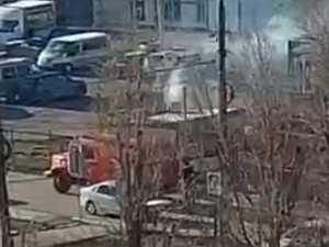 В Шахтах задымилась закусочная из-за замыкания проводки: видео