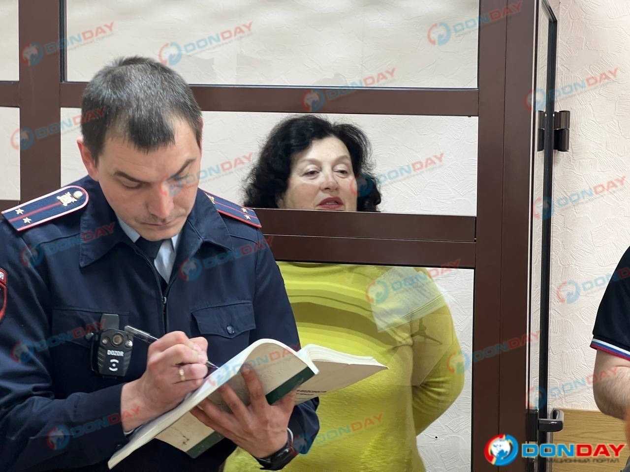 Донского экс-министра здравоохранения приговорили к 4,5 годам тюрьмы