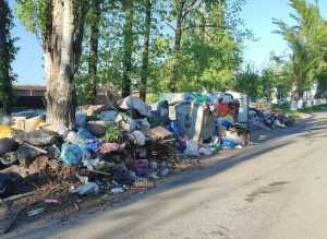 Шахтинцы жалуются на огромную свалку на улице Майской