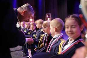 Алексей Логвиненко вручил награды ростовским лидерам военно-патриотической работы