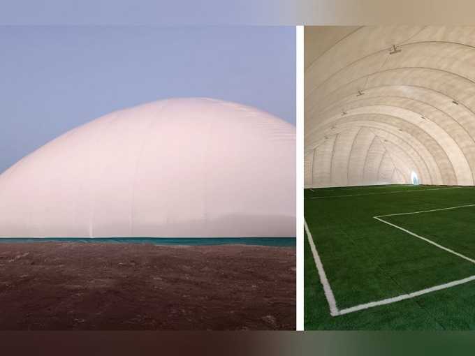 Спорт под воздушным куполом: в Шахтах появилось первое воздухоопорное поле для футбола