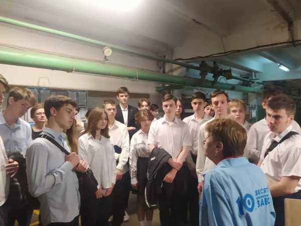 Алексей Логвиненко: За год для школьников Ростова провели 139 экскурсий на производственных предприятиях