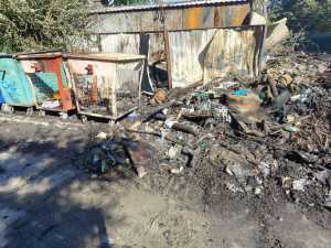 В Шахтах горела свалка в центре города: видео