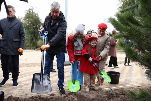 Участниками праздника Дня древонасаждения стали около 7 тысяч ростовчан