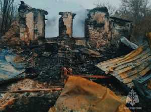 Жительница Шахт сгорела в собственном доме