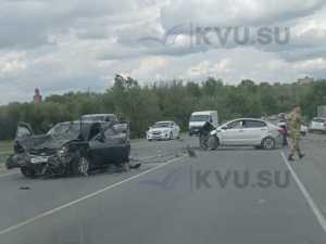 Массовое ДТП произошло в Октябрьском районе 12 мая