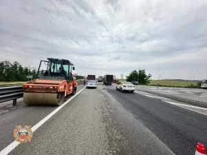 Под Шахтами на федеральной трассе образовался затор из-за проведения ремонтных работ