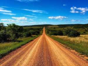 В Шахтах ищут подрядчика для профилактики грунтовых дорог