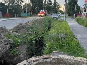 В Шахтах пожарные добирались в обход к возгоранию