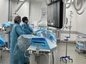 В городе Шахты спасли пенсионера с тяжелым инсультом