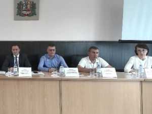 В Ворошиловском районе Ростова прошла встреча с жителями по вопросам ЖКХ