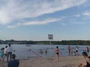 Пруд «20 лет РККА» в Шахтах признан небезопасным для купания