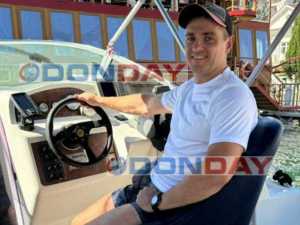 Шахтинец и сотрудница парка «Тайган» удостоены медалей за спасение человека от льва