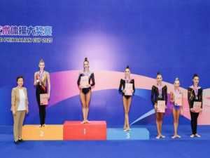 Шахтинская гимнастка привезла пять медалей с международного турнира в Китае
