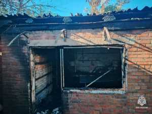 В Шахтах в горевшем частном доме нашли тело мужчины