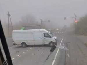 Пожилой мужчина пострадал в аварии неподалеку от Шахт