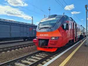 Жителей Шахт предупредили об изменении расписания поездов проходящих через город