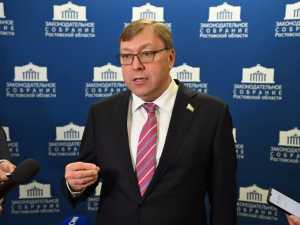 Депутаты донского парламента приняли закон о наставничестве, инициированный председателем ЗС РО