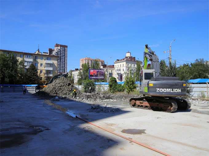 Александр Скрябин рассказал о реализации проекта строительства фонтана возле гостиницы "Амакс"