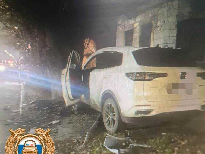 В Шахтах в результате ДТП пострадал молодой водитель