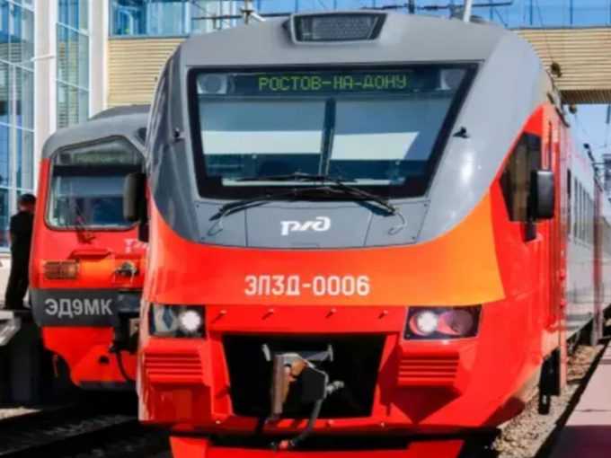 Изменится расписание электрички "Ростов-Лихая" с 5 января