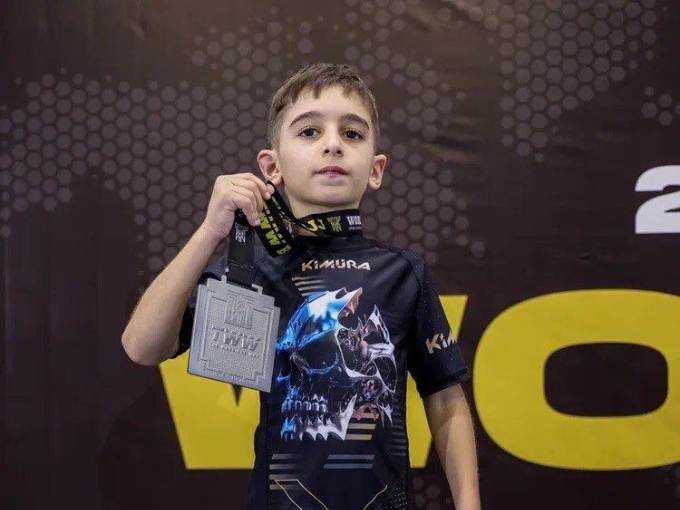 Юный спортсмен из Шахт покорил мировой пьедестал по бразильскому джиу-джитсу