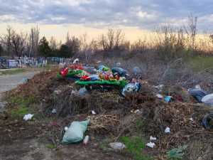 Жители Шахт обеспокоены состоянием кладбища в поселке Аюта