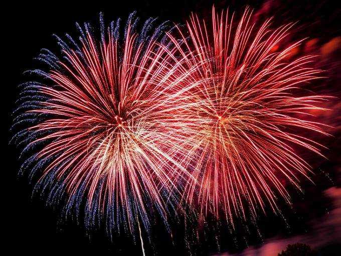 Жители Шахт запускали фейерверк, несмотря на запрет