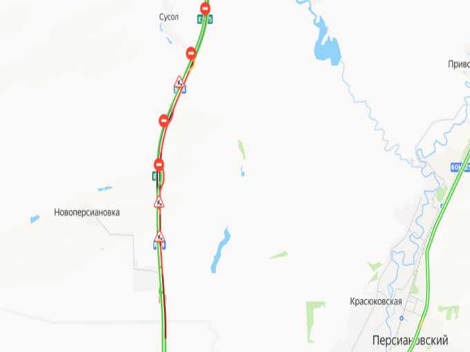 Из-за огромной пробки на трассе М-4 "Дон" водителям рекомендуют ехать через Шахты или Новочеркасск