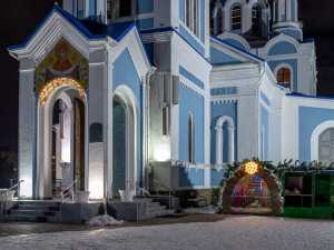 Расписание праздничных богослужений на Рождество Христово в Шахтах