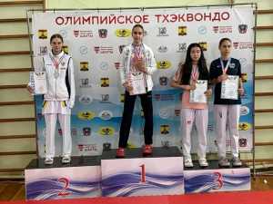Золотой старт сезона: тхэквондисты из Шахт завоевали семь наград на областном турнире