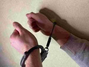 Жителя Шахт задержали по подозрению в краже кошелька