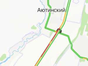 Пробка из-за аварии парализовала трассу М-4 "Дон" под Шахтами