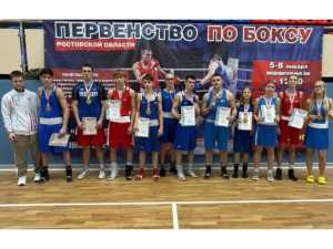 Шахтинские боксеры стали призерами областного первенства
